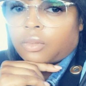 Meet your Posher, Faye